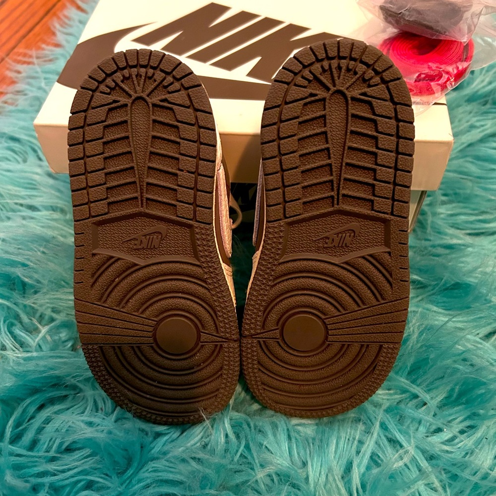 Travis Scott X Air Jordan brand new..